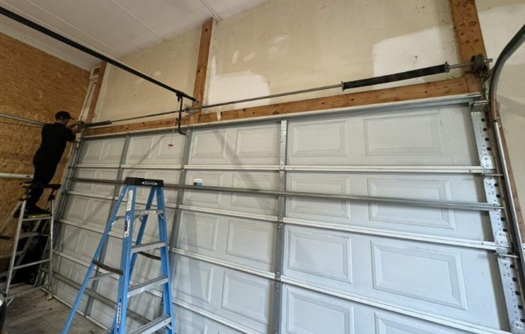 Emergency Garage Door Repair Utica OH